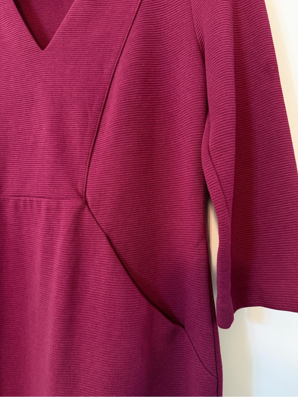Boden Bronte Ottoman Dress Size 6P Berry Burgundy 3/4 Sleeves Pockets Vneck - Picture 3 of 10